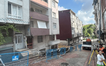 Sultangazi temel kazısı