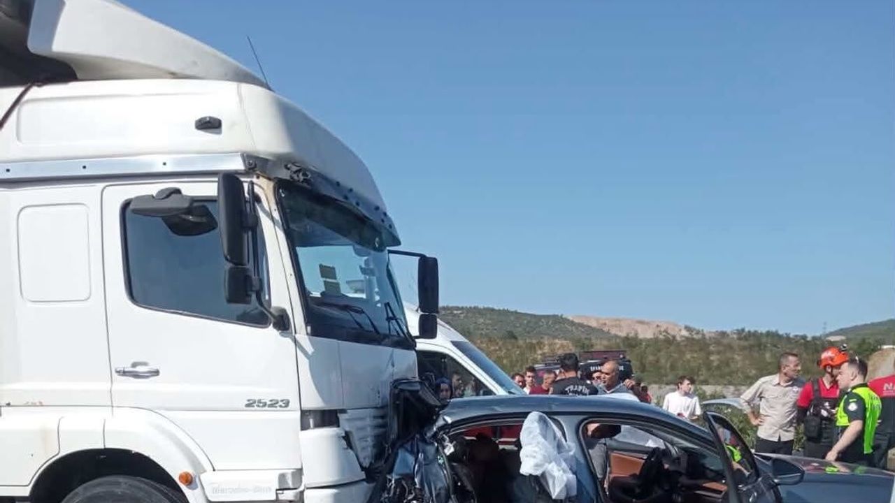 Kamyon Çarpması